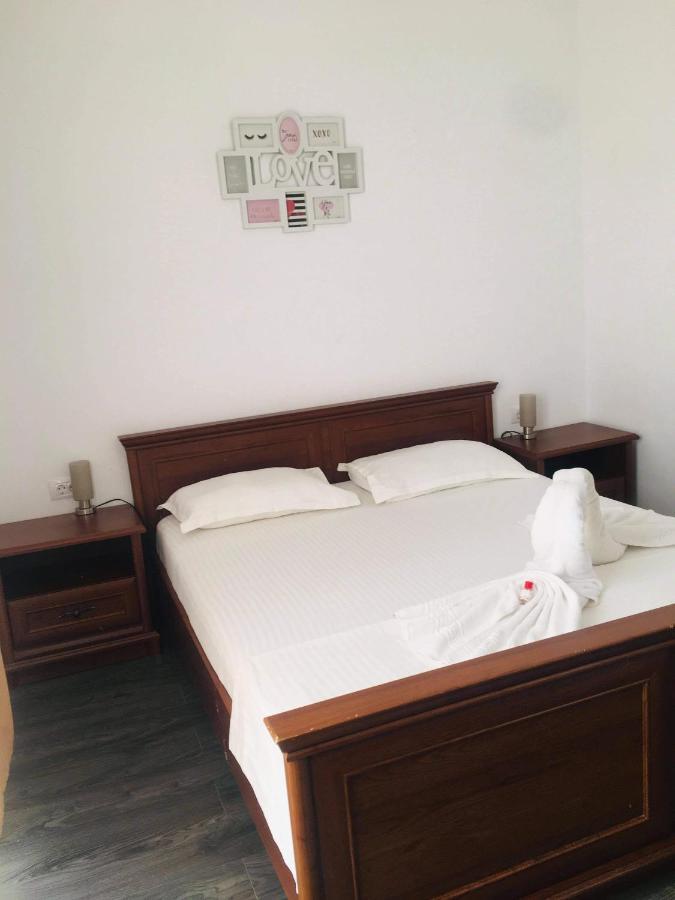 Casa Famous Daire Yaş Dış mekan fotoğraf